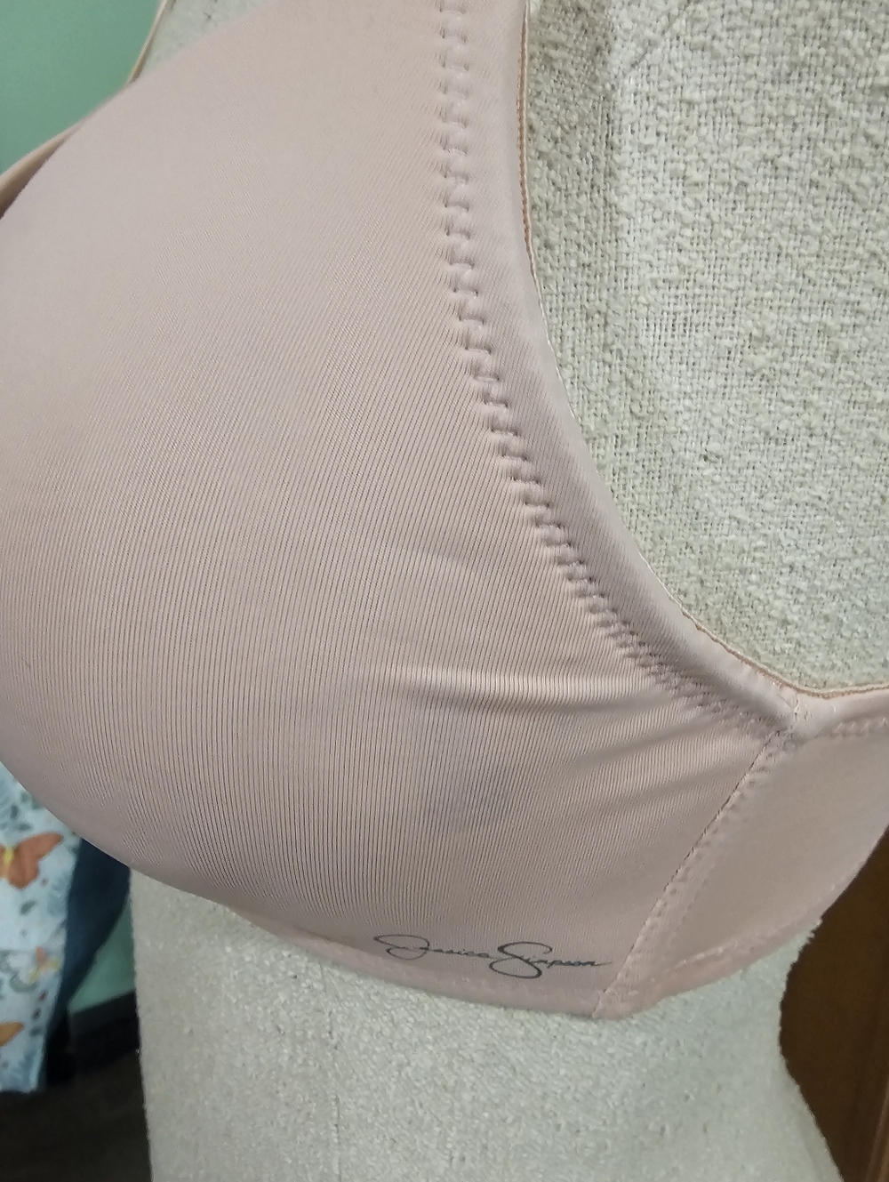 Jessica Simpson Seamless Light Pink Wireless T-Shirt Bra - Picture 7 of 9